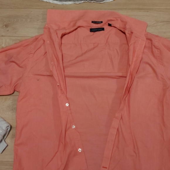 Tommy Hilfiger pink button up shirt - Picture 2 of 5